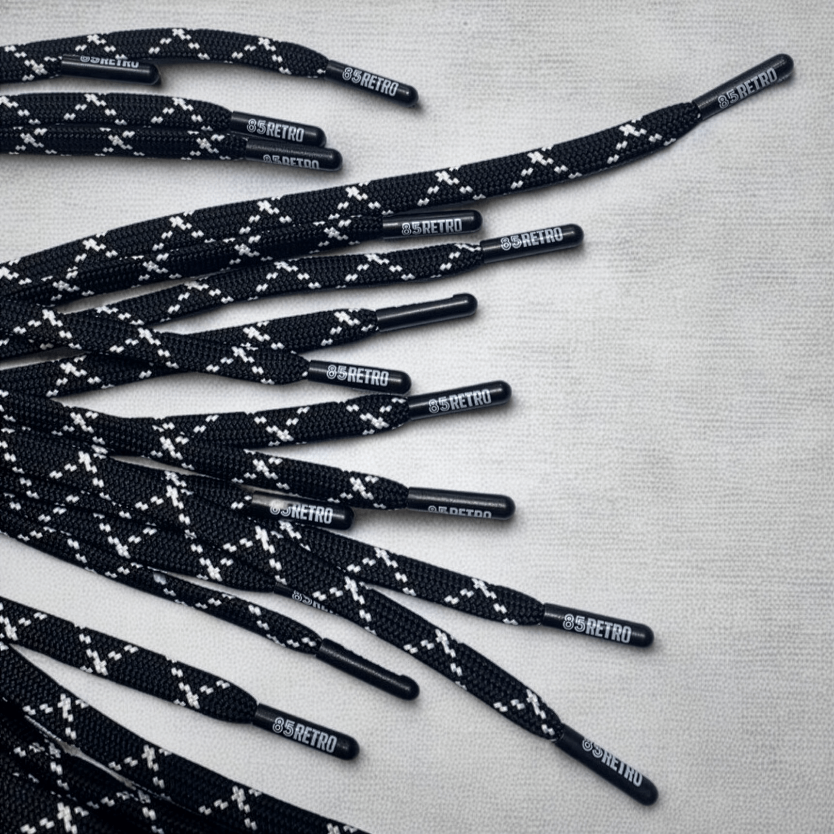 85Retro Bandana & Shoelaces - 85RETRO