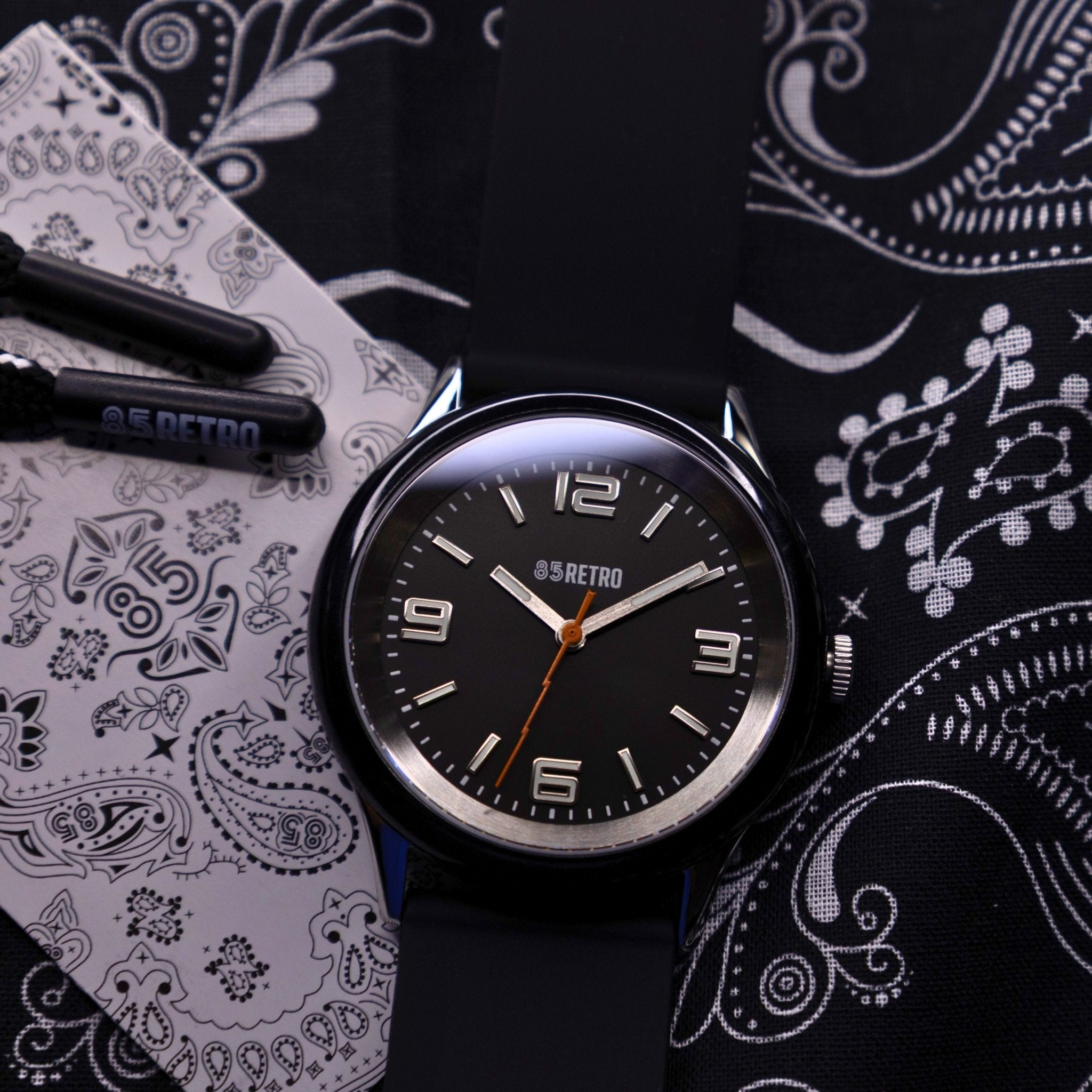 Model 1 Black Bolt - 85RETRO