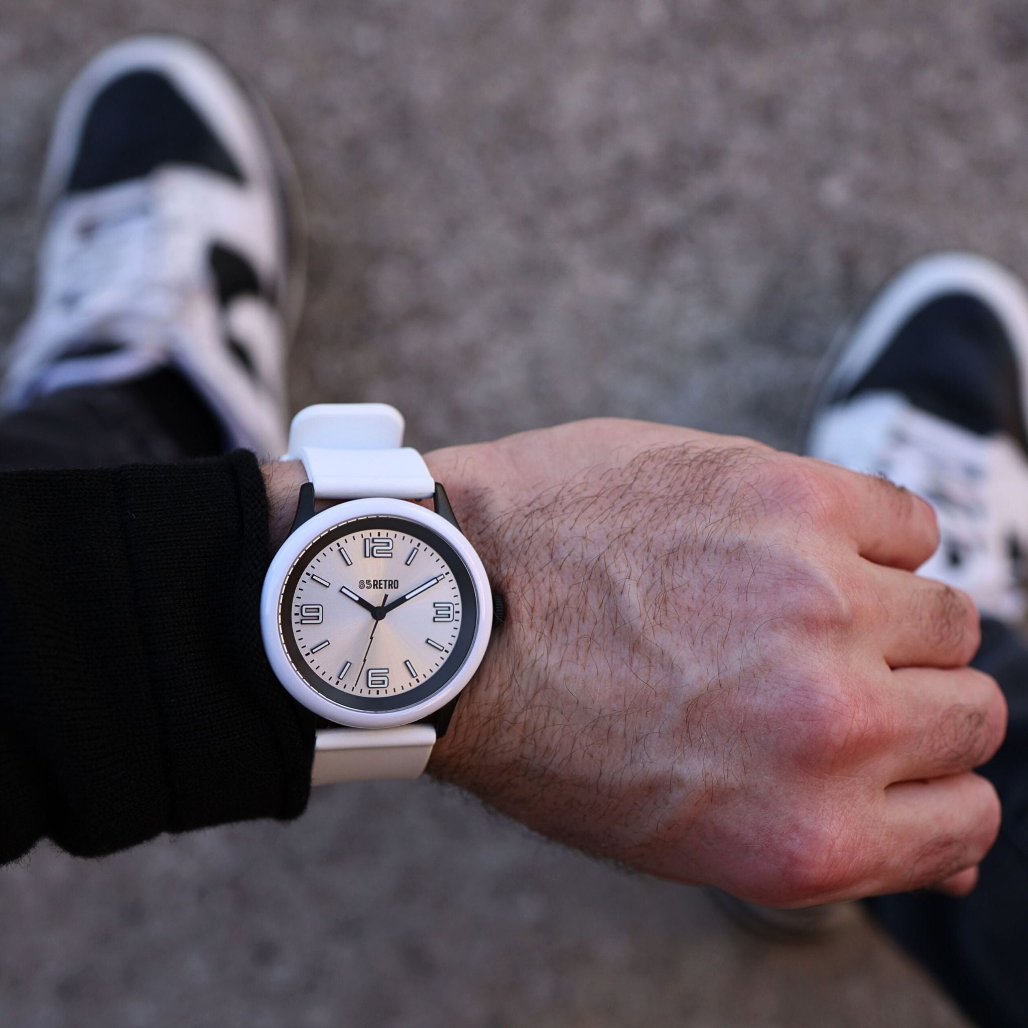 Model 1 Black & White - 85RETRO